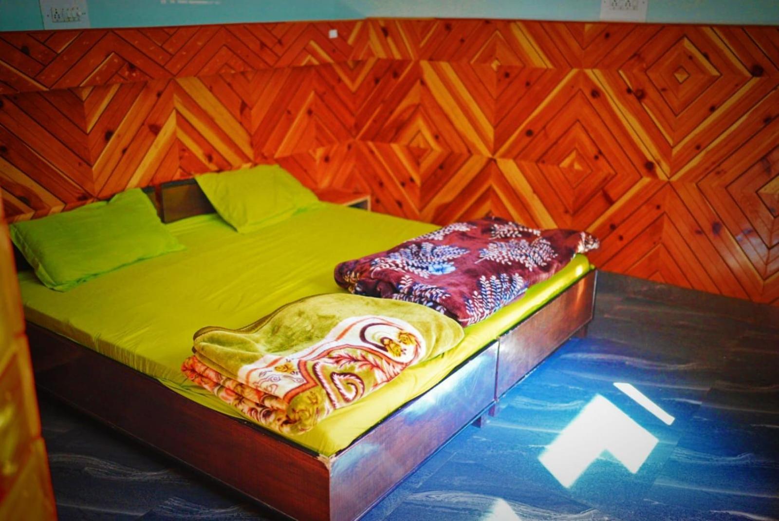 Chalo Chhalal Hotel & Cafe Kasol Exterior photo