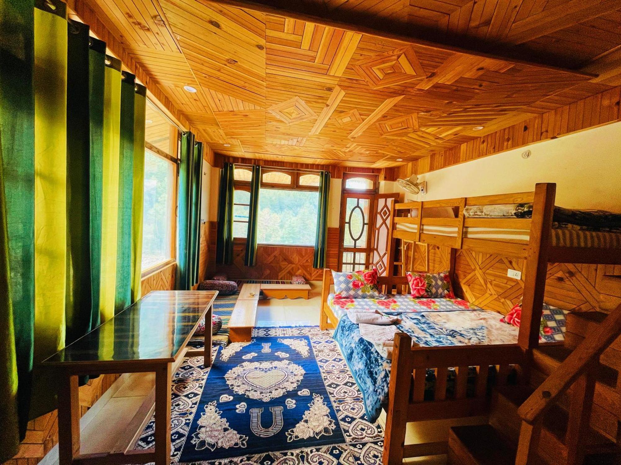 Chalo Chhalal Hotel & Cafe Kasol Exterior photo